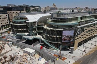 Jordan's most recent shopping mall debuts large-scale green technology